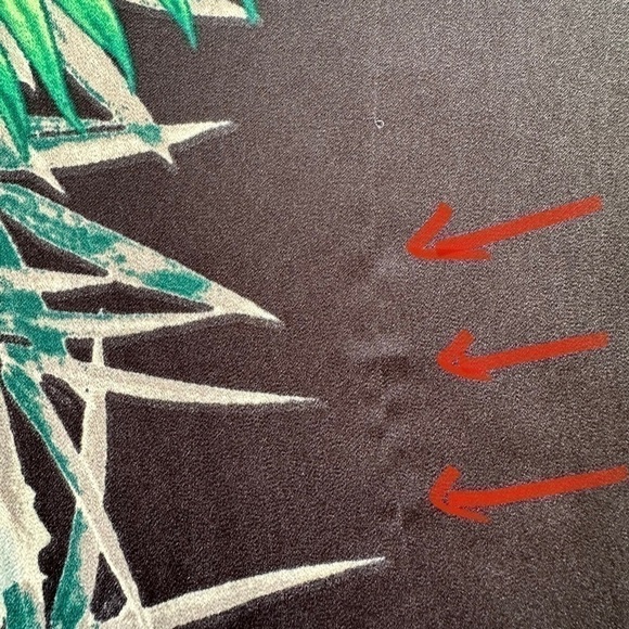 Liz Claiborne satin top, dolman cut  with crew neck, loose fitting - Picture 12 of 12